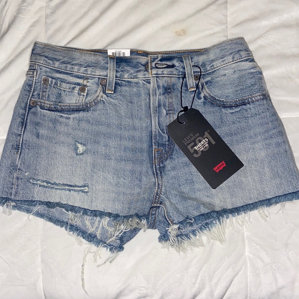 Levi’s shorts